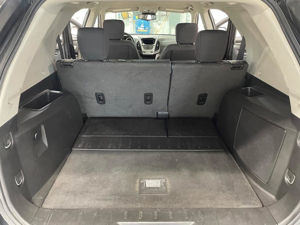 Used 2017 Chevrolet Equinox LT w/ Convenience Package FWD image 16