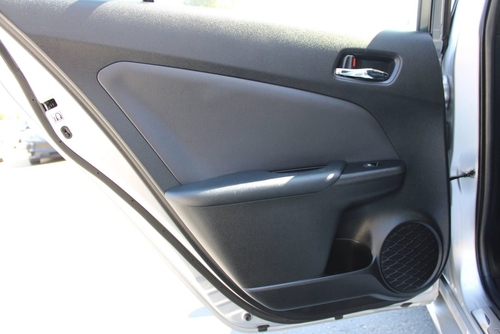 Used 2017 Toyota Prius Prime Advanced FWD image 13
