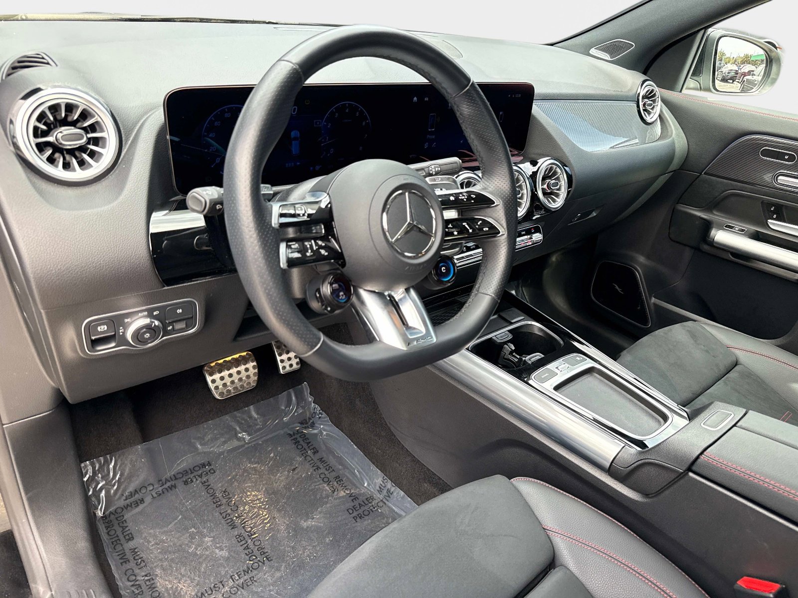 Used 2025 Mercedes-Benz GLA 35 AMG 4MATIC image 43
