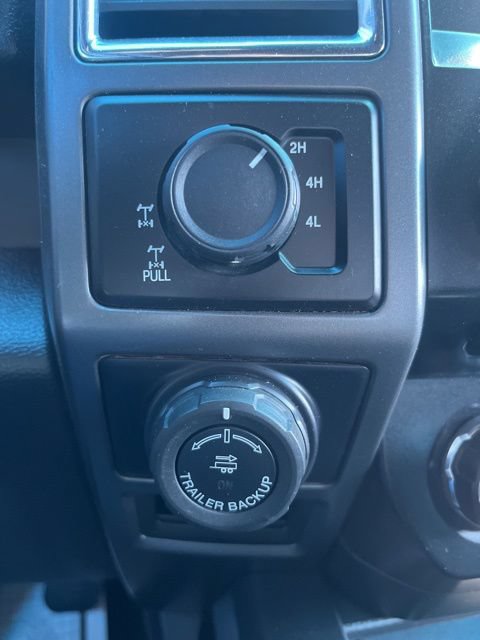 Used 2016 Ford F150 XLT w/ Equipment Group 302A Luxury AWD/4WD image 16