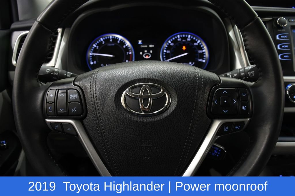 Used 2019 Toyota Highlander XLE w/ Protection Package #3 AWD/4WD image 11