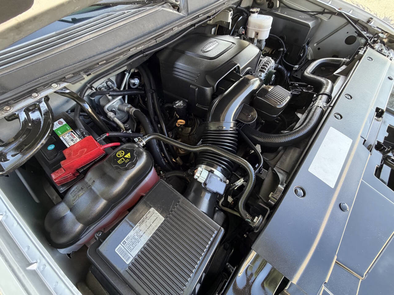 Used 2012 Chevrolet Suburban LS image 14