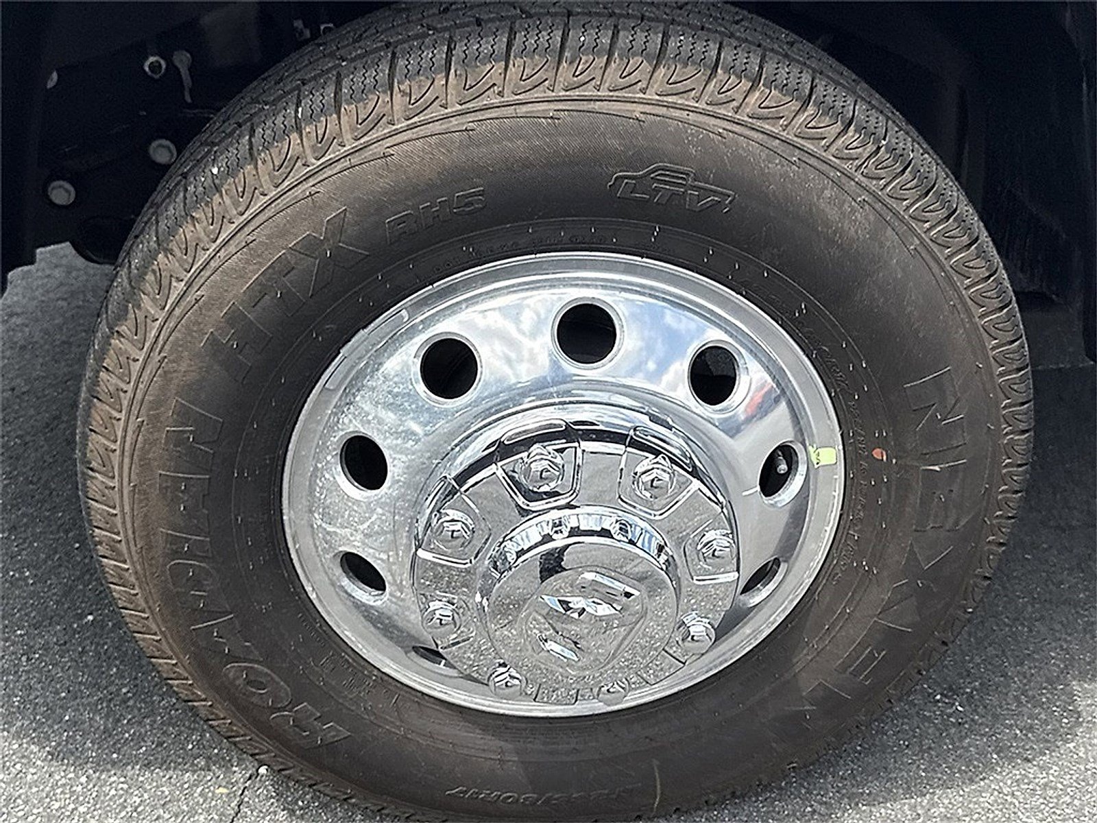 New 2025 RAM 3500 Laramie RWD image 34