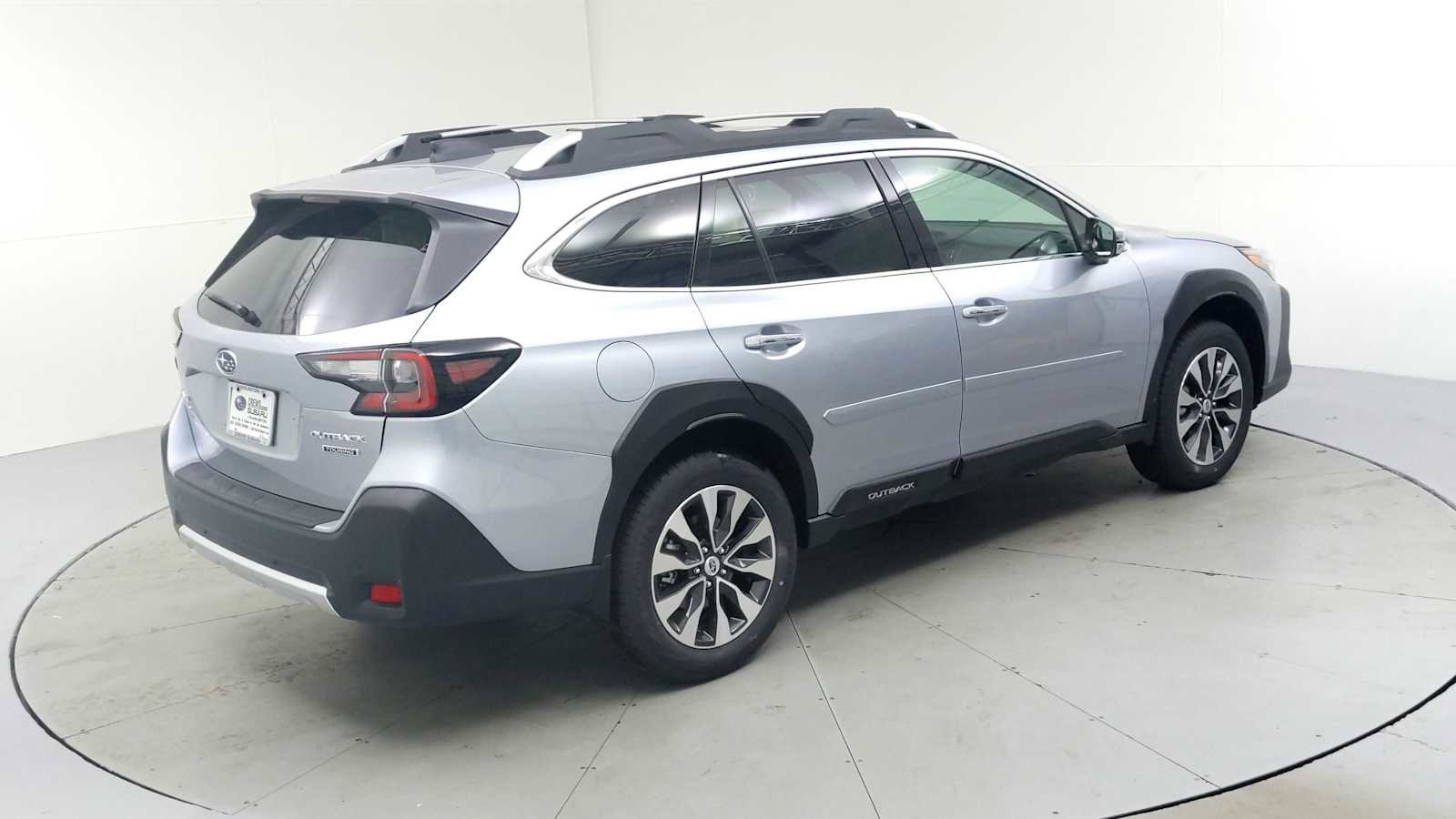 New 2025 Subaru Outback Touring image 10