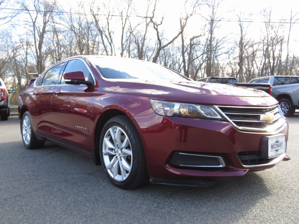 Used 2016 Chevrolet Impala LT w/ Convenience Package image 4