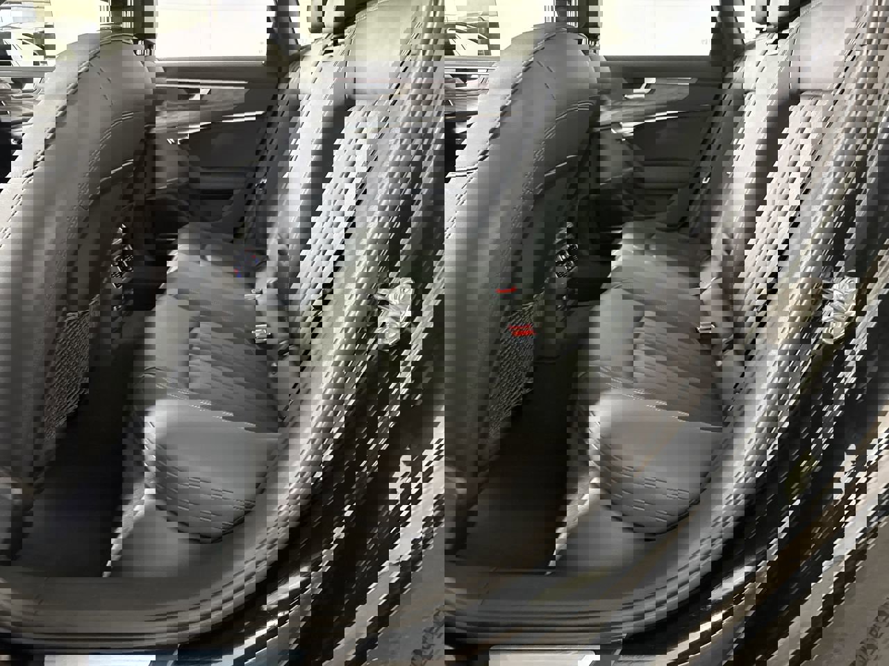 Used 2025 Audi A6 Premium Plus w/ Premium Plus Package image 22