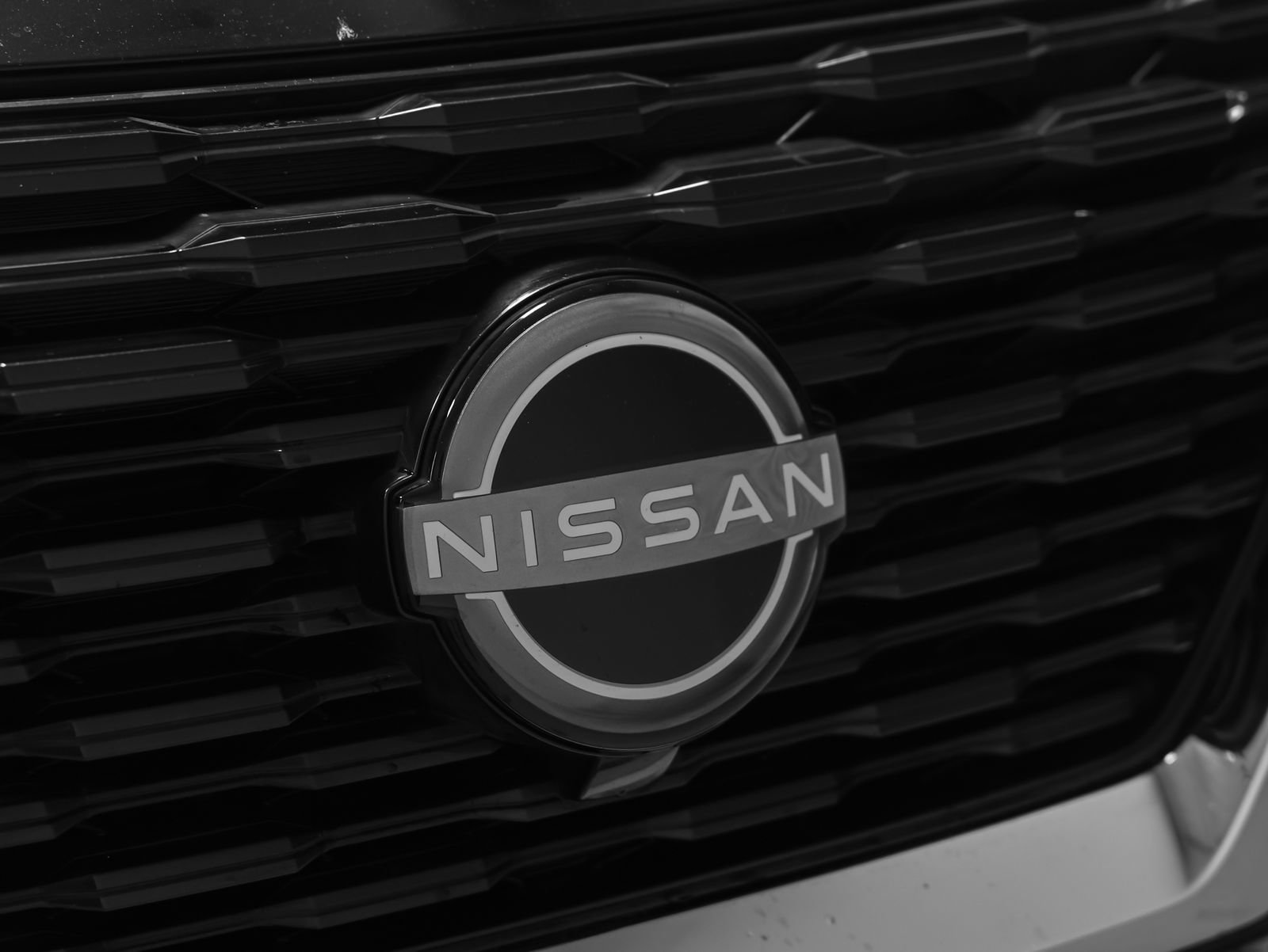 Used 2022 Nissan Rogue SV w/ SV Premium Package image 16