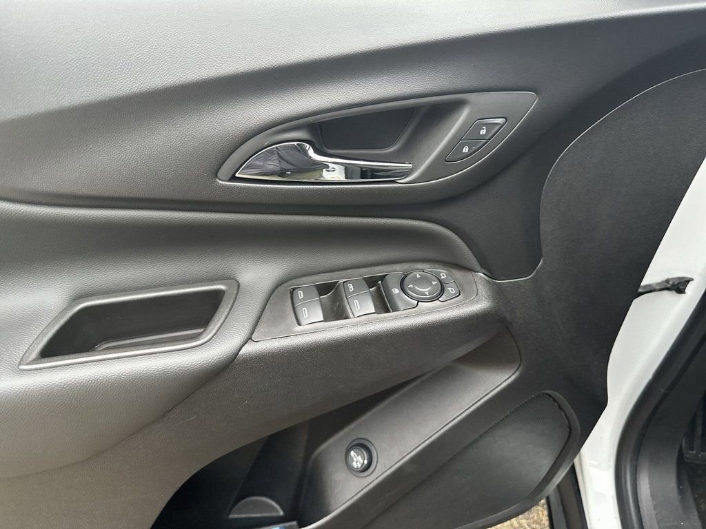 Certified 2024 Chevrolet Equinox LT AWD/4WD image 15