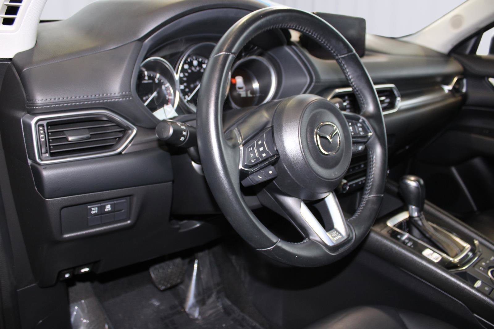 Used 2020 MAZDA CX-5 Touring image 14