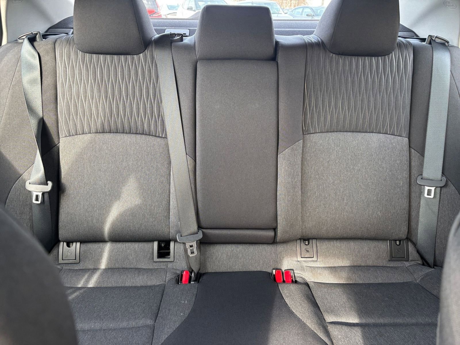 Used 2025 Toyota Camry LE image 34