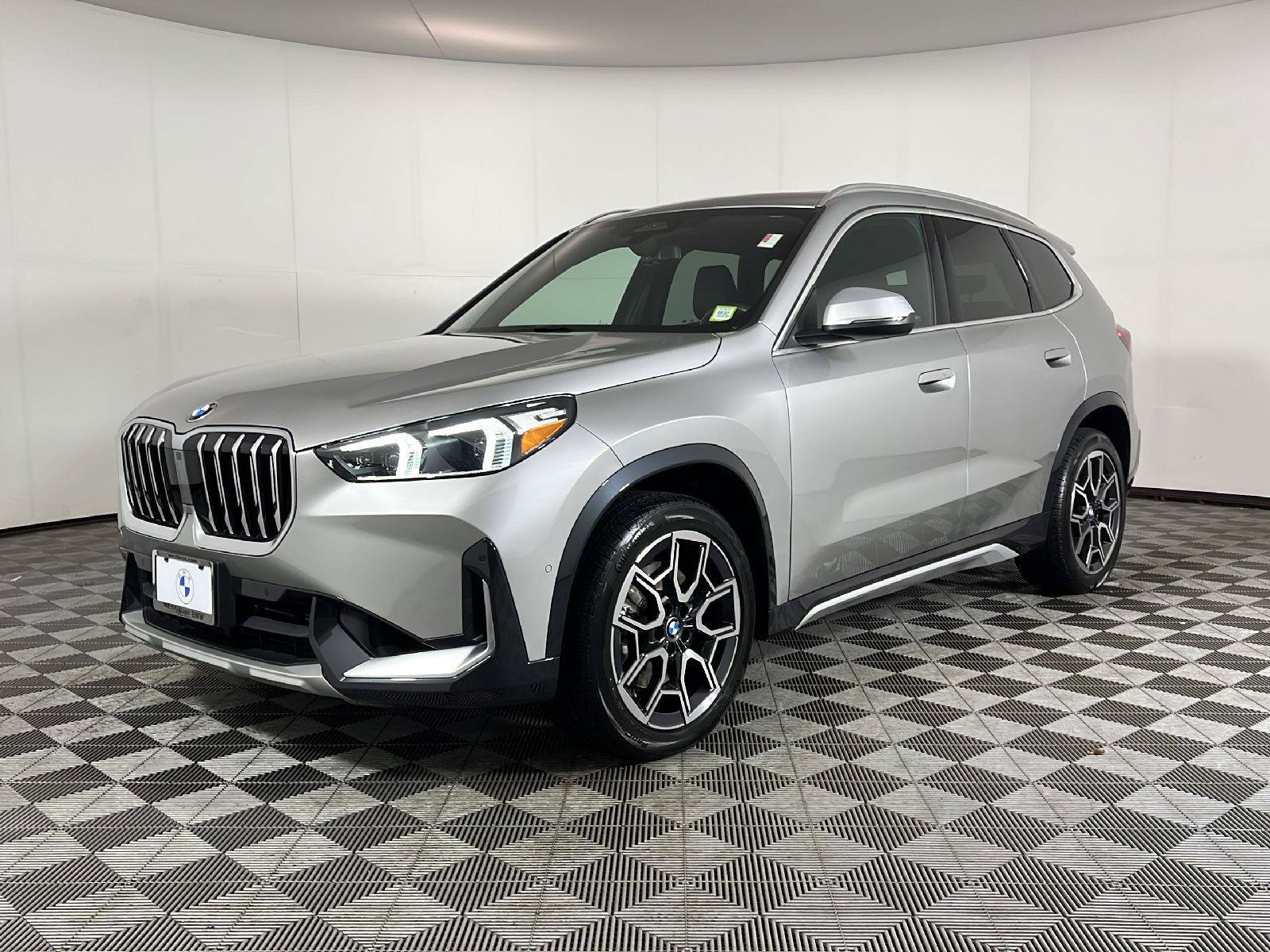 Used 2023 BMW X1 xDrive28i w/ Convenience Package AWD/4WD image 32