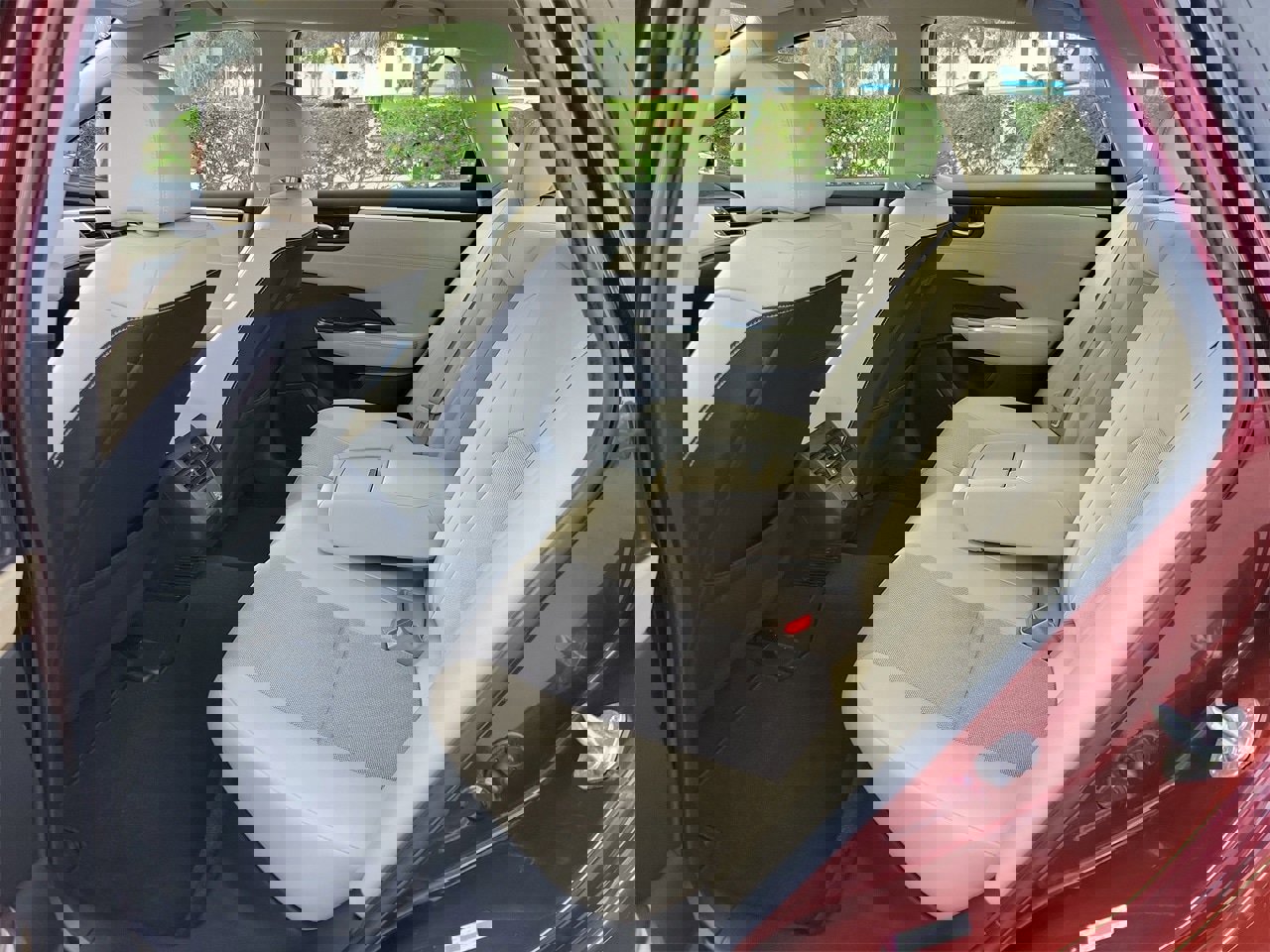 Used 2018 Honda Clarity Plug-In Hybrid image 10