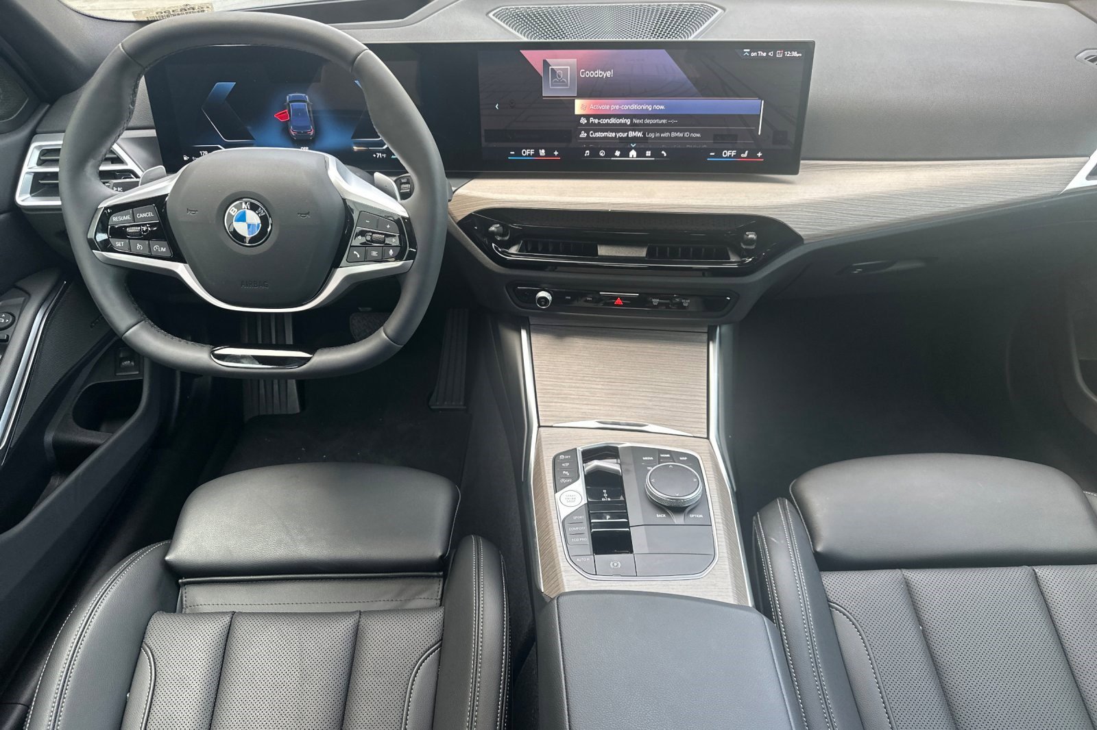 Used 2025 BMW 330i xDrive Sedan image 17