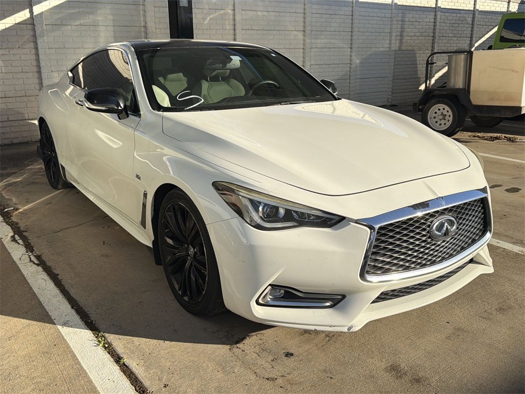 Used 2017 INFINITI Q60 w/ Premium Plus Package 3.0T video 1