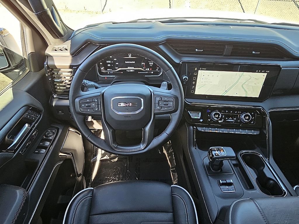 Used 2025 GMC Sierra 1500 AT4X image 27