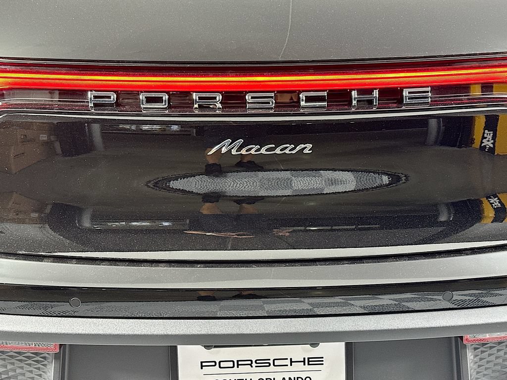 New 2026 Porsche Macan AWD/4WD image 33
