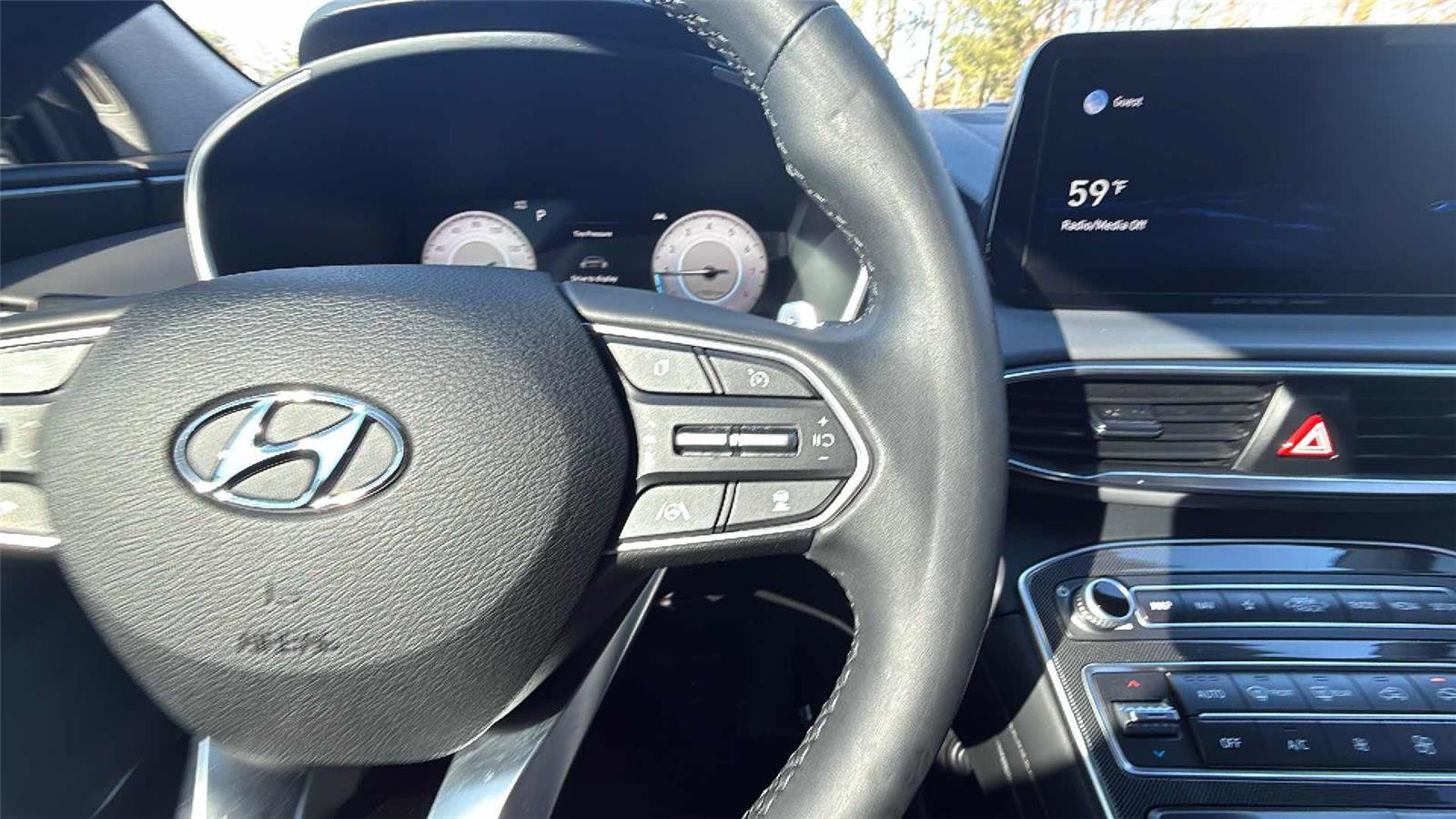 Used 2021 Hyundai Santa Fe Limited image 16