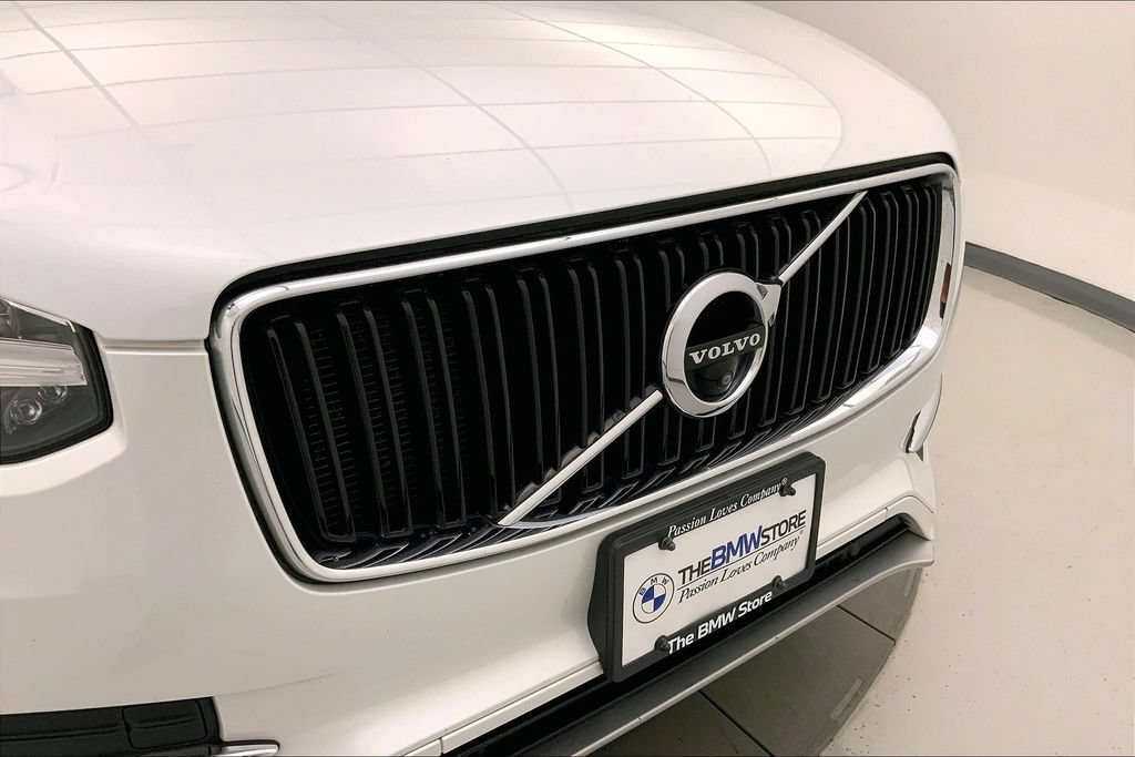Used 2017 Volvo XC90 T6 Momentum w/ Vision Package AWD/4WD image 29