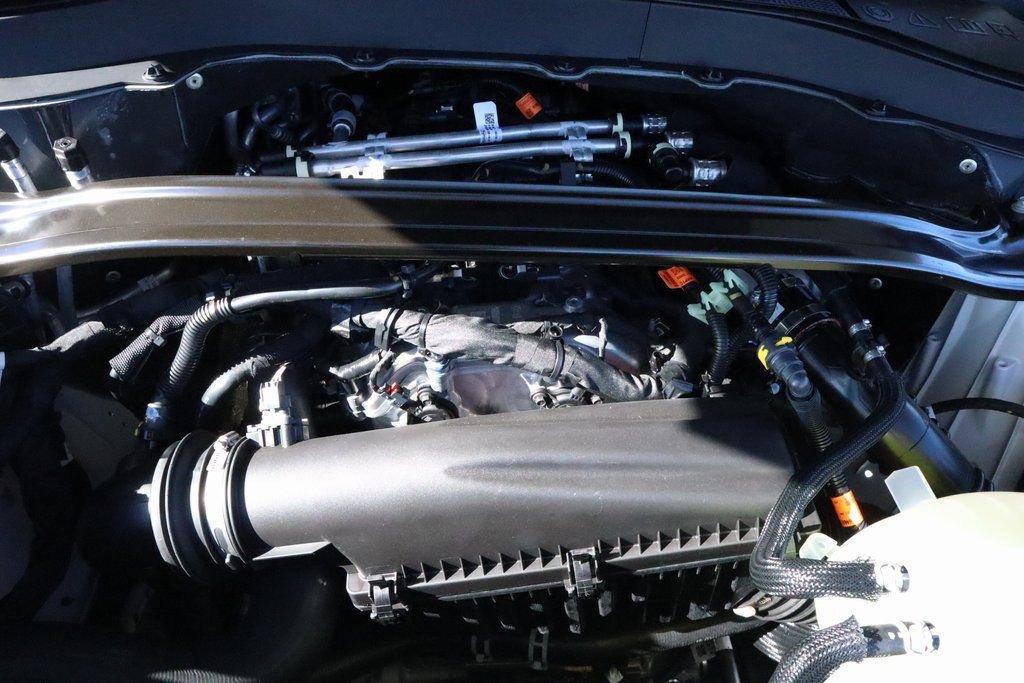 New 2026 Ford Explorer ST-Line w/ ST-Line Street Pack image 21