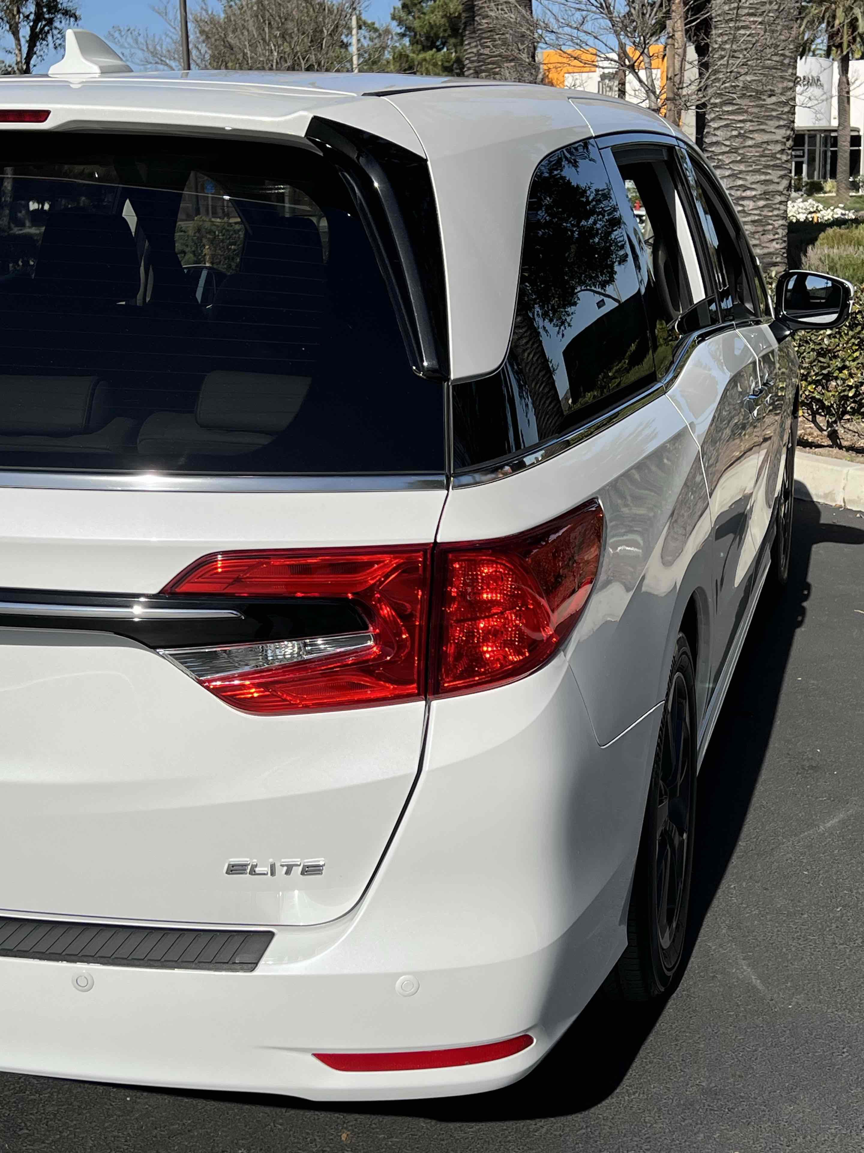 Used 2023 Honda Odyssey Elite image 57