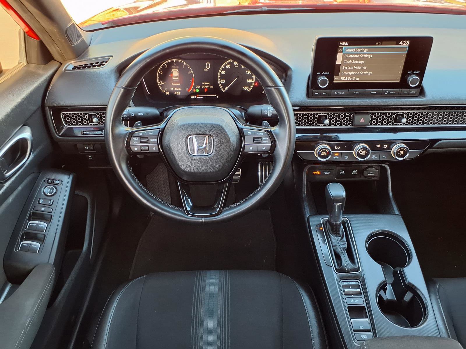 Used 2025 Honda Civic Sport image 13