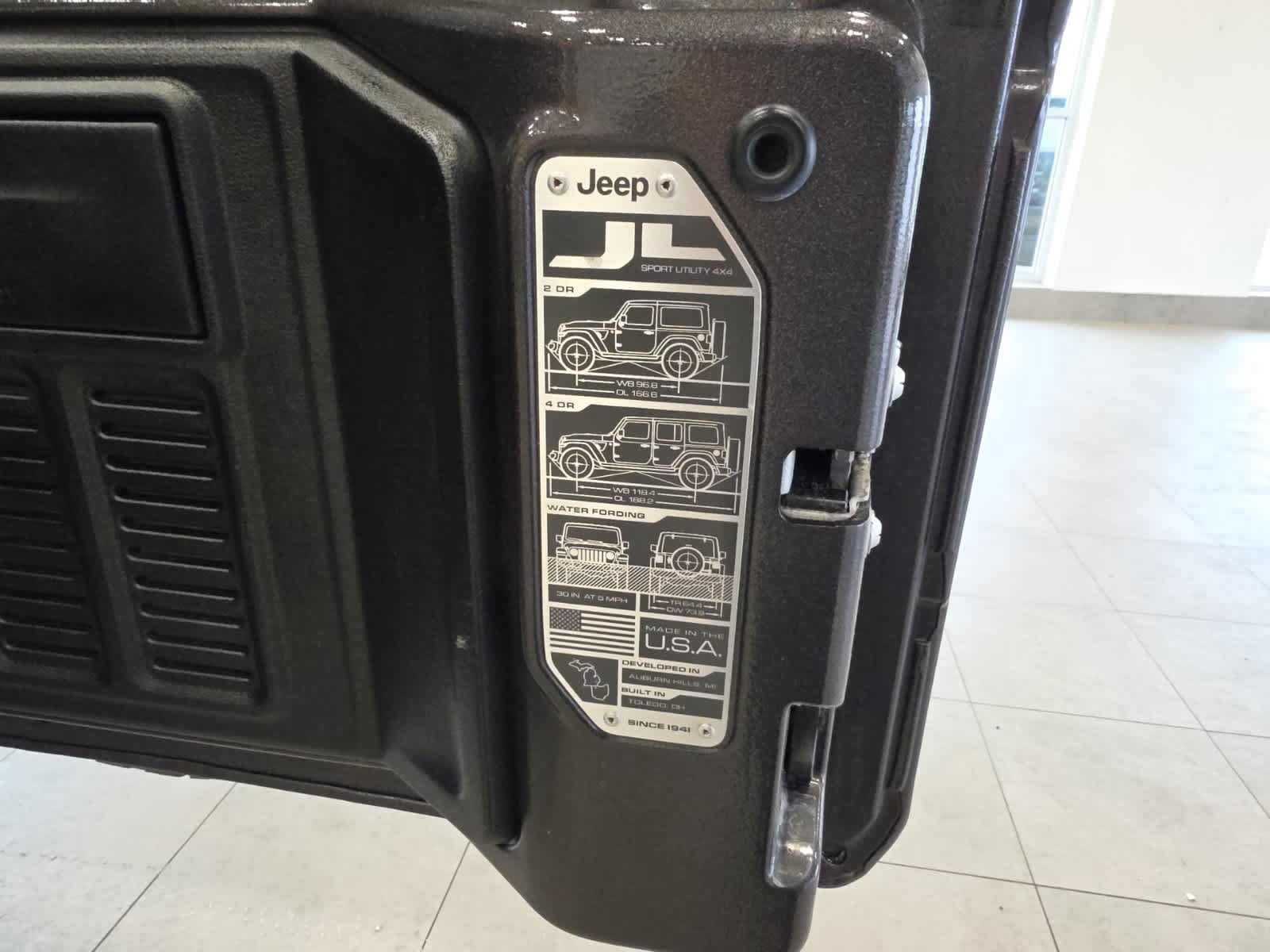 Used 2020 Jeep Wrangler Sport AWD/4WD image 10