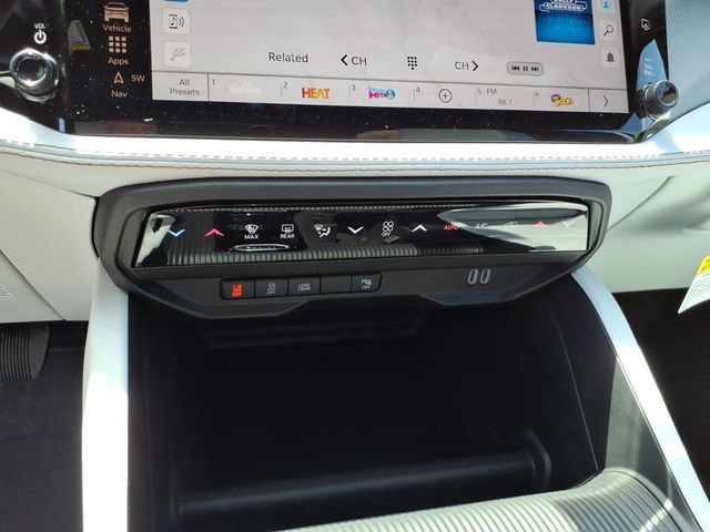 New 2026 Jeep Cherokee Limited image 13