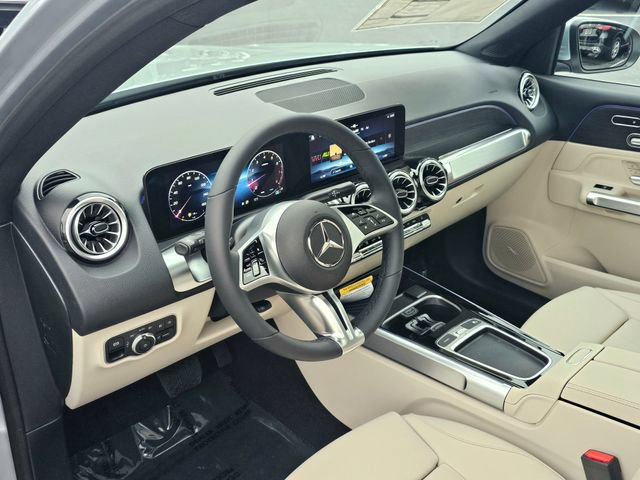 New 2026 Mercedes-Benz GLB 250 4MATIC image 12