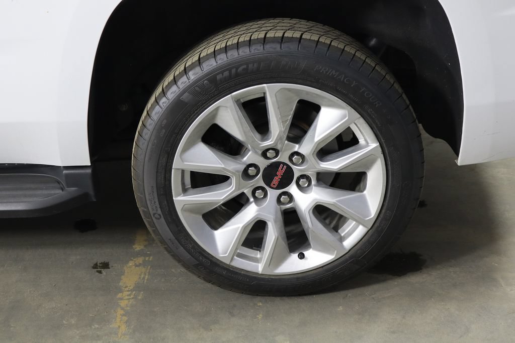 Used 2018 Chevrolet Tahoe 2WD image 38