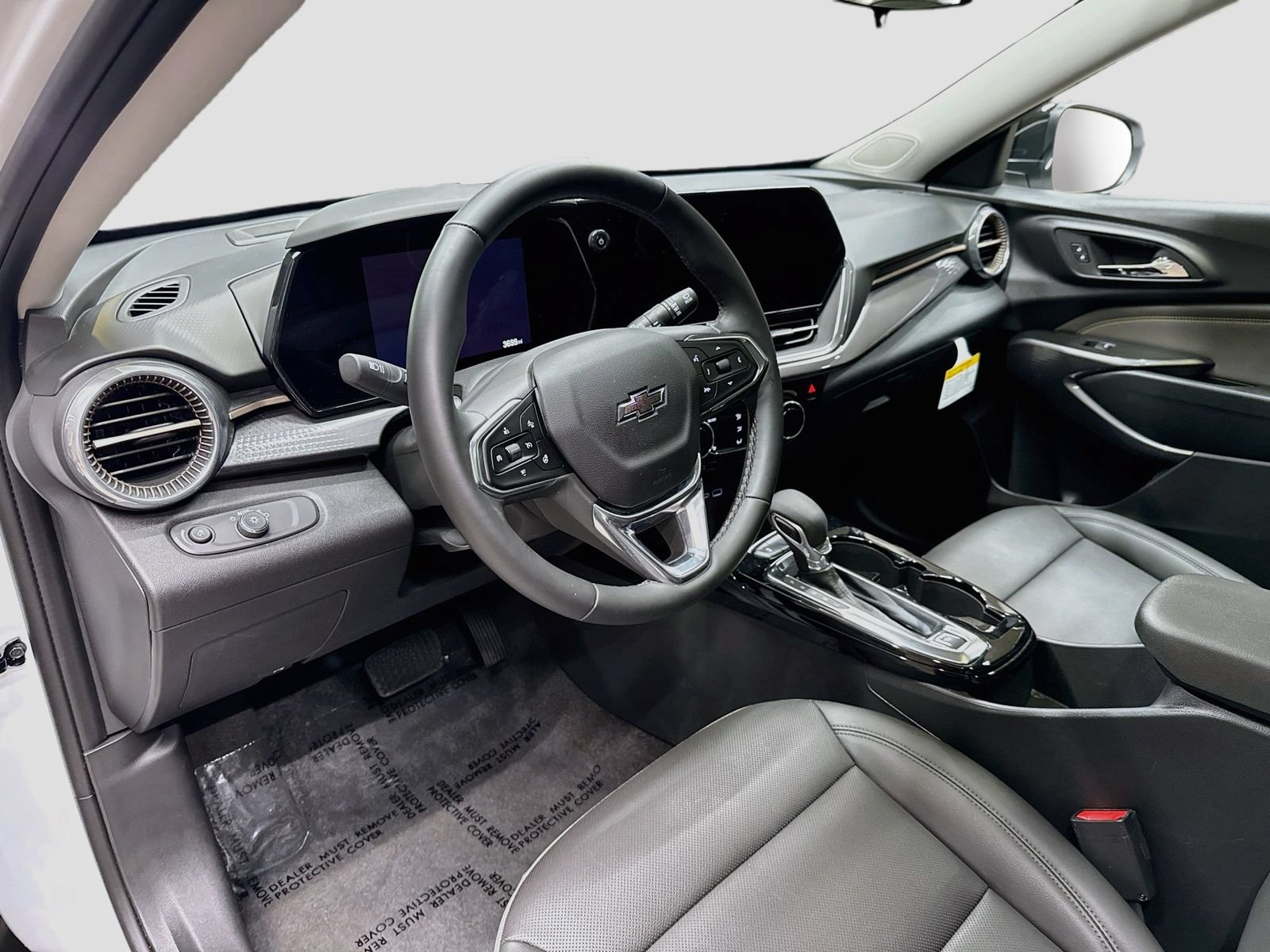 New 2026 Chevrolet Trax ACTIV w/ Sunroof Package FWD image 12