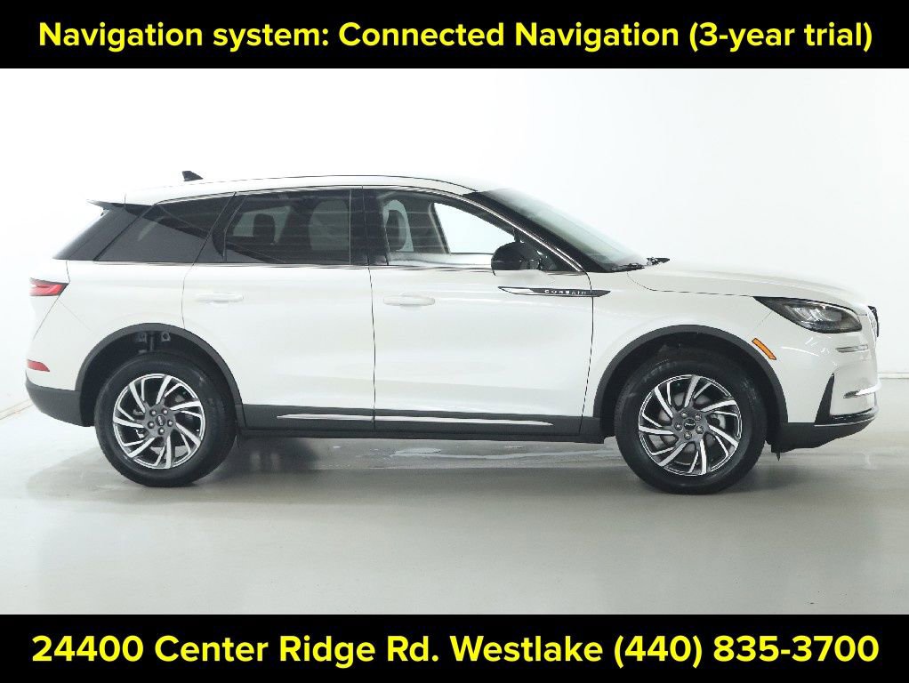 Certified 2023 Lincoln Corsair AWD image 11