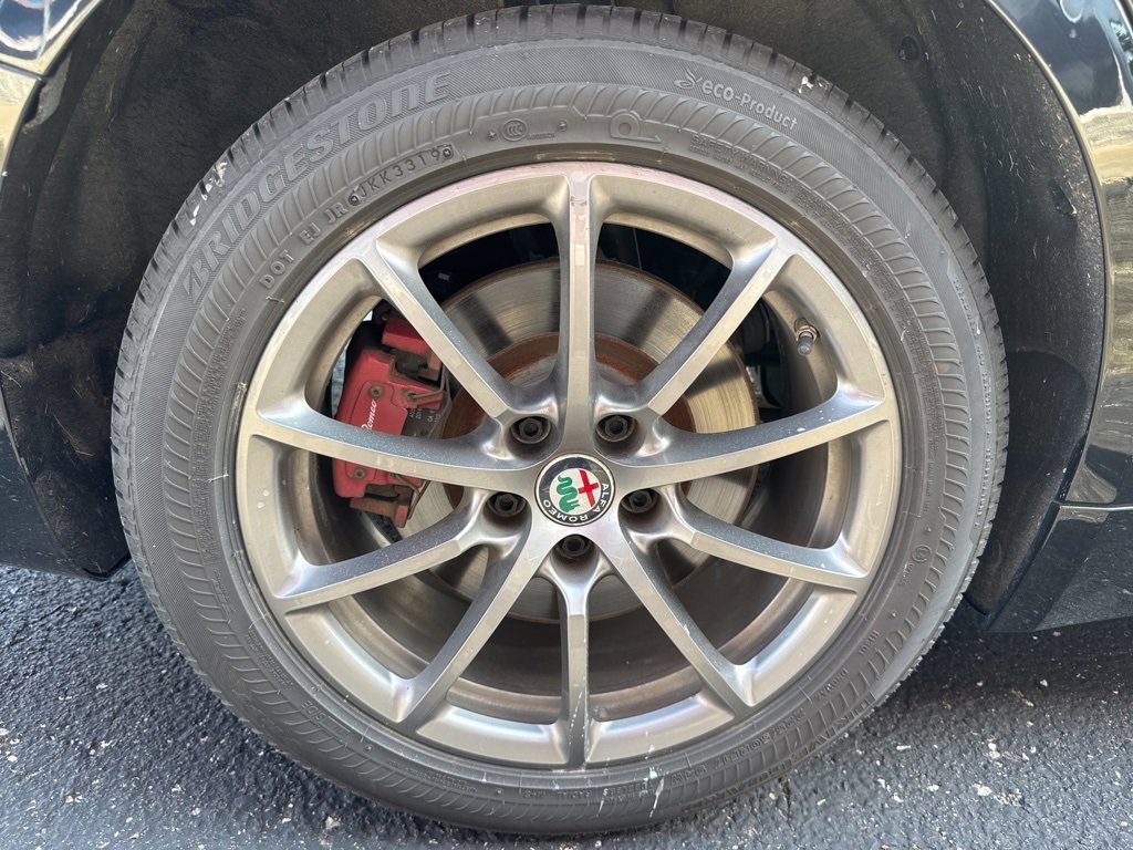 Used 2018 Alfa Romeo Giulia AWD image 20