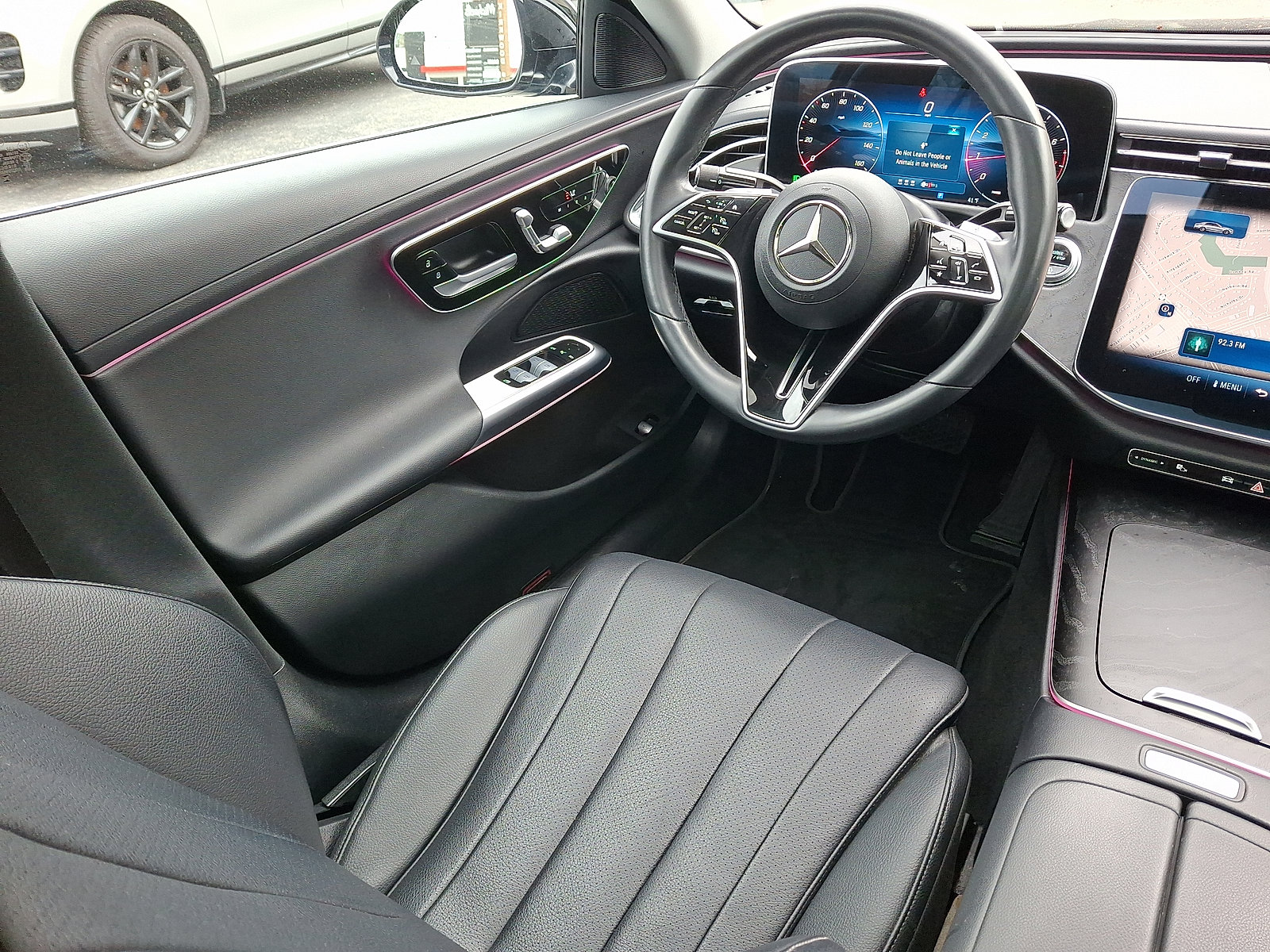 Used 2024 Mercedes-Benz E 350 4MATIC Sedan image 12