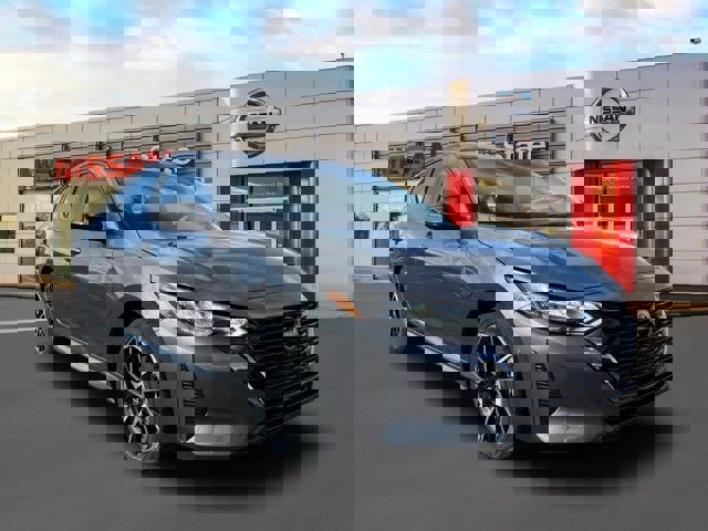 New 2025 Nissan Sentra SR w/ SR Premium Package