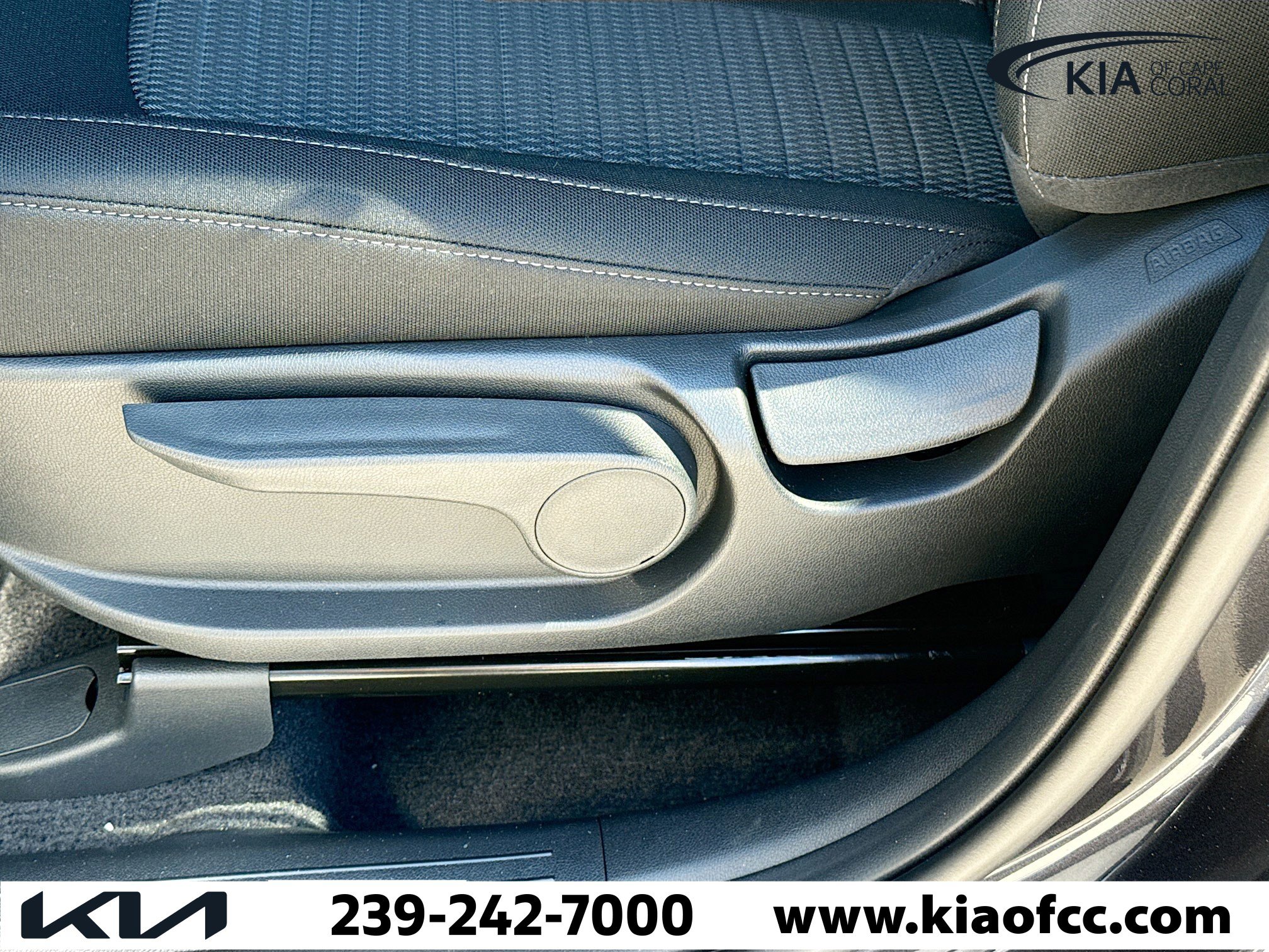 New 2026 Kia Sorento LX image 23