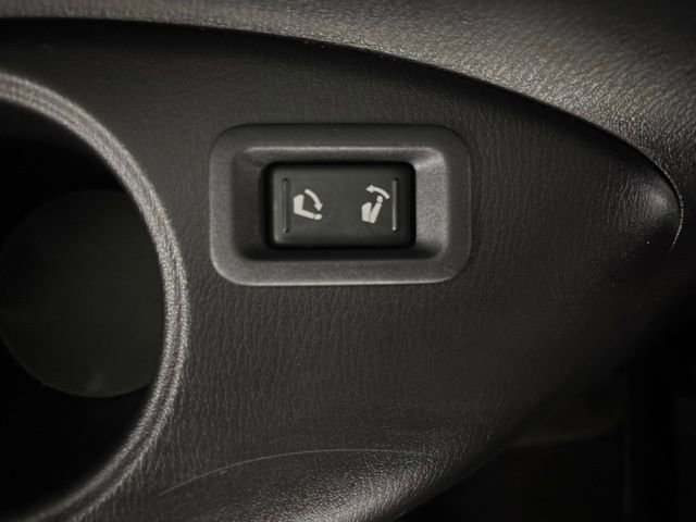 Used 2017 Nissan Armada Platinum w/ Captain Seat Package AWD/4WD image 12