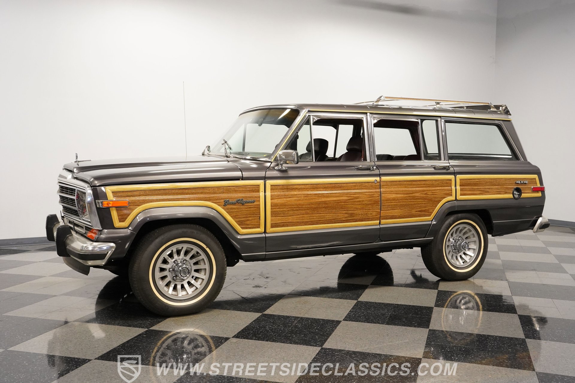 Used 1988 Jeep Grand Wagoneer image 6