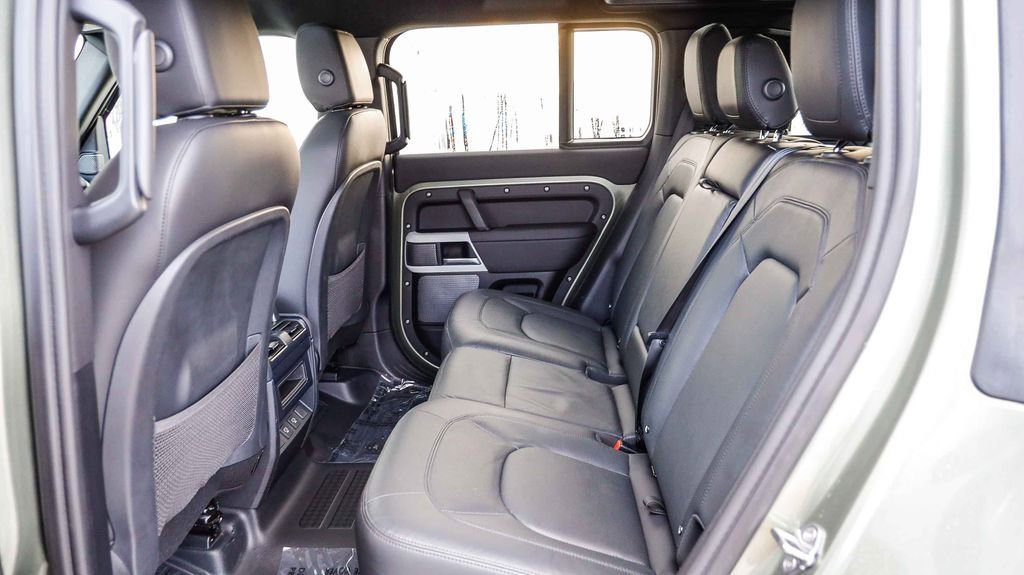 Used 2024 Land Rover Defender 110 S AWD/4WD image 23