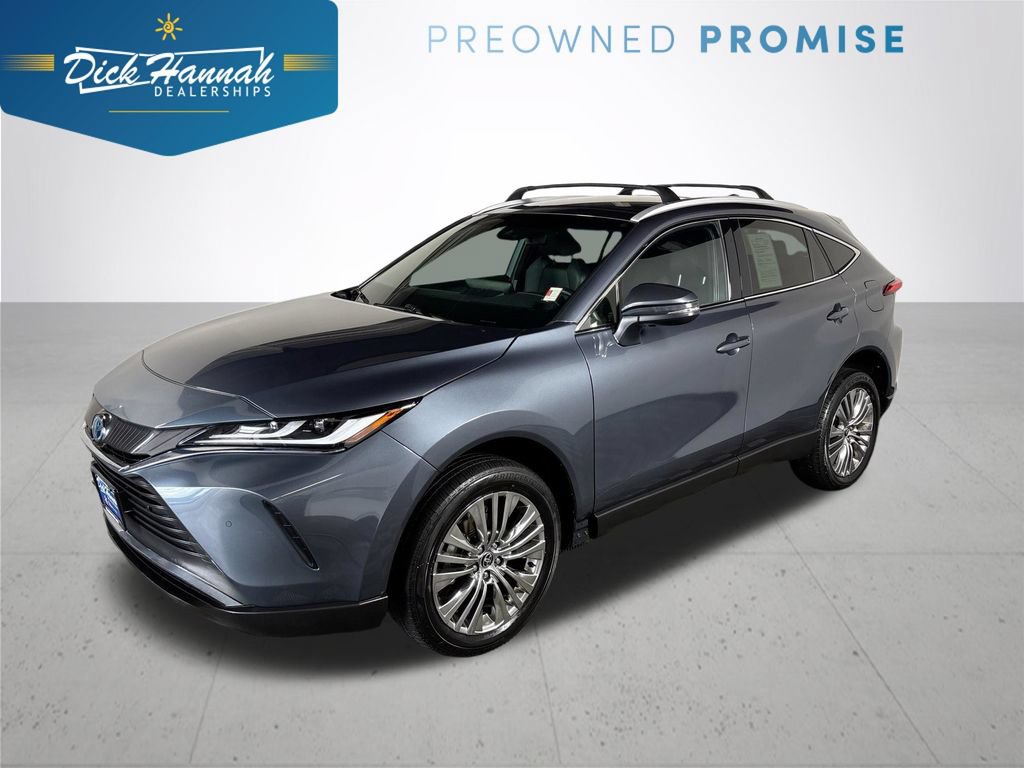 Used 2023 Toyota Venza XLE AWD/4WD image 1