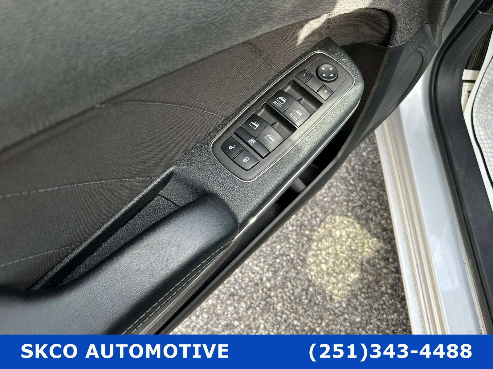 Used 2022 Dodge Charger SXT image 22