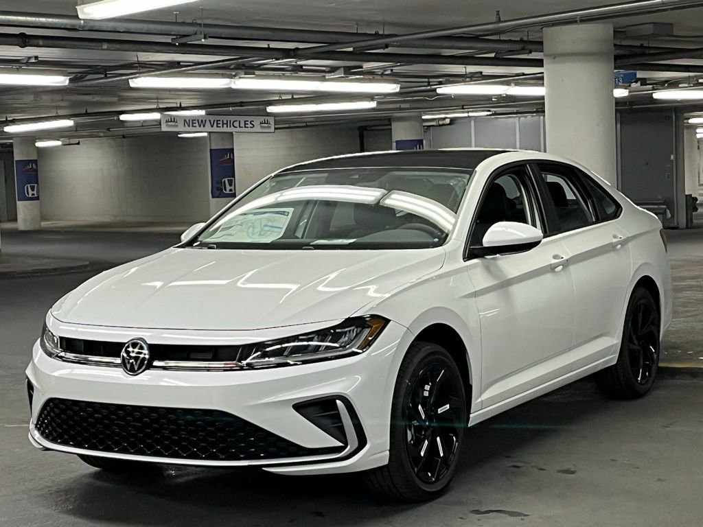 New 2026 Volkswagen Jetta SE FWD video 3
