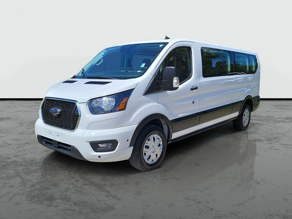 Used 2024 Ford Transit 350 XLT RWD image 5