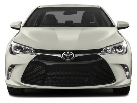 Used 2016 Toyota Camry SE image 4