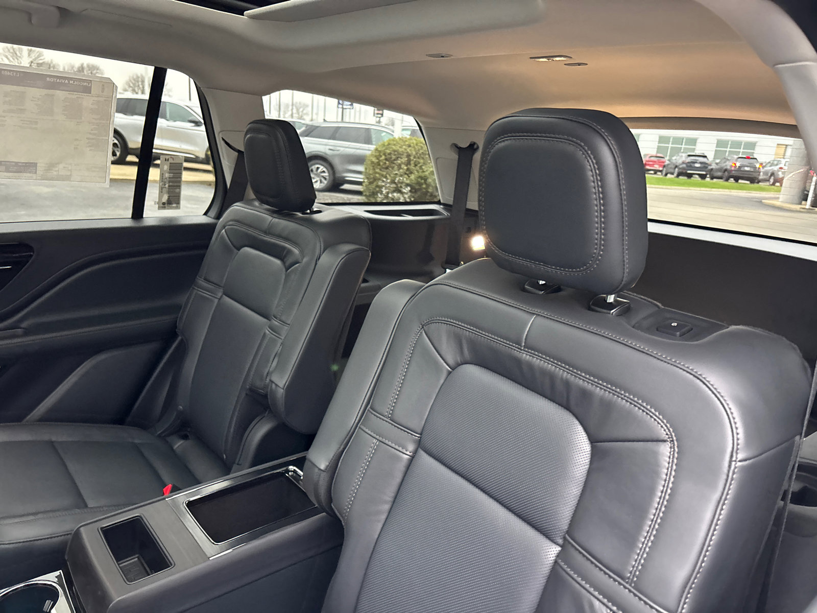 New 2026 Lincoln Aviator Reserve AWD/4WD image 26