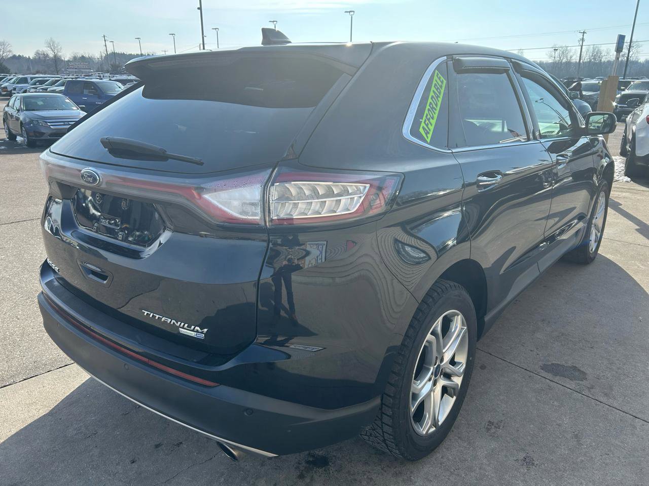Used 2017 Ford Edge Titanium image 5