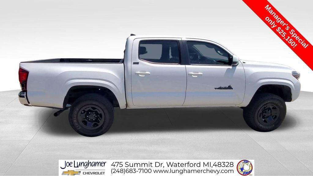 Used 2019 Toyota Tacoma SR5 RWD image 9