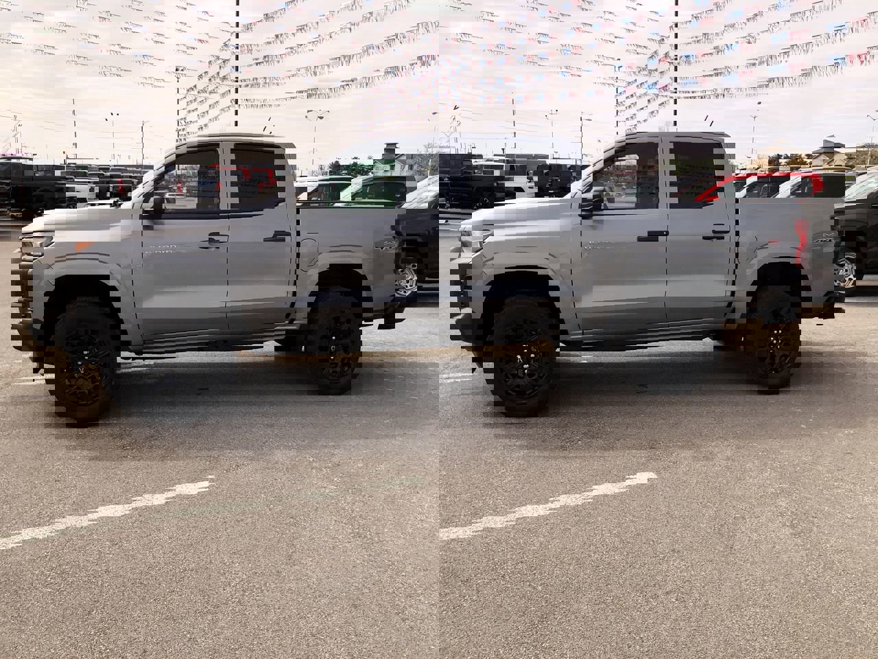 Used 2026 Chevrolet Colorado W/T w/ WT Custom Package image 11