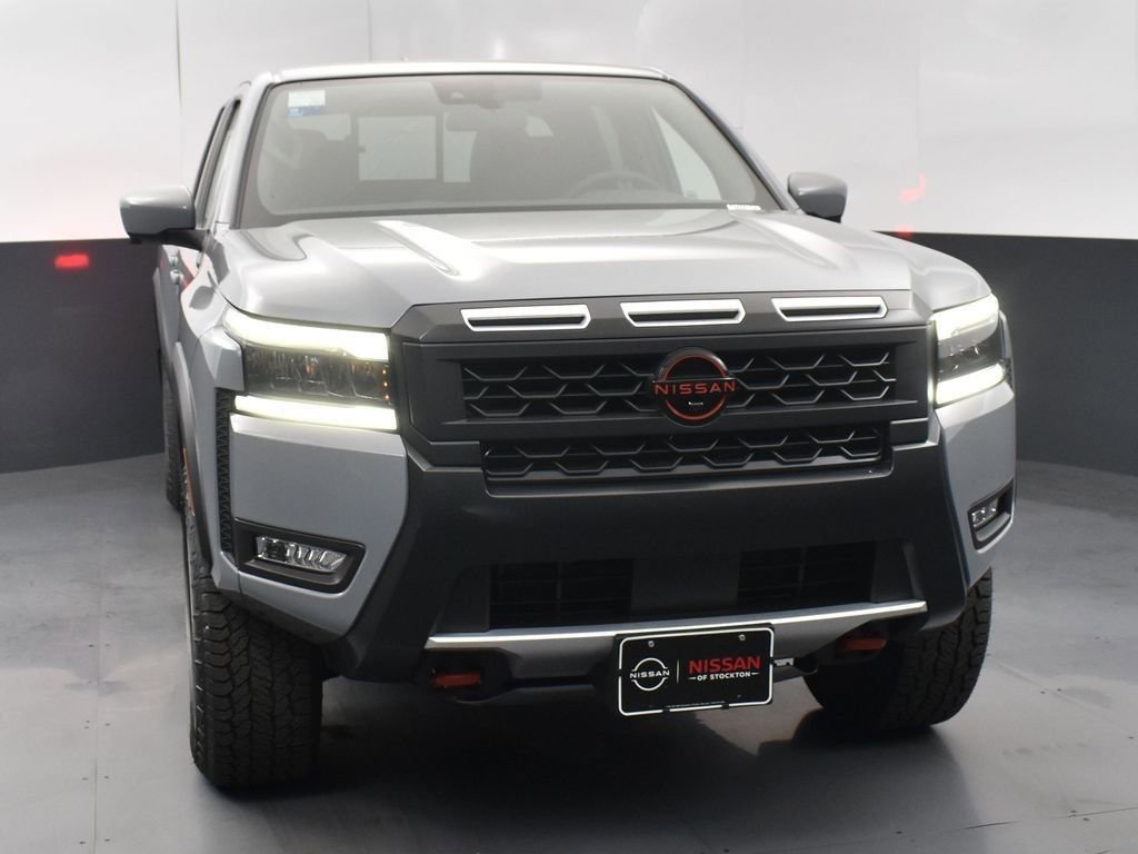 New 2026 Nissan Frontier PRO-4X w/ Pro-4x Convenience Package image 2