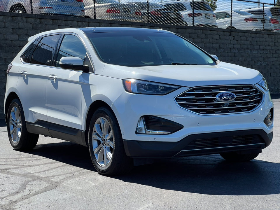 Certified 2020 Ford Edge Titanium w/ Equipment Group 301A AWD/4WD image 43