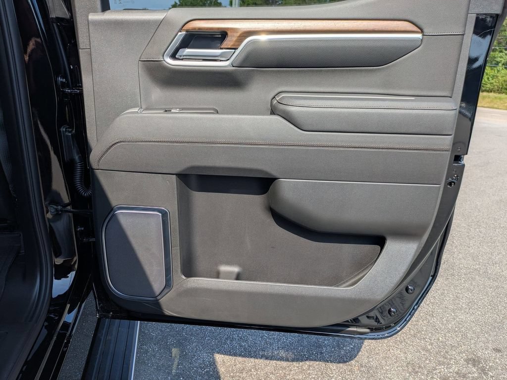 New 2026 Chevrolet Silverado 1500 High Country AWD/4WD image 34